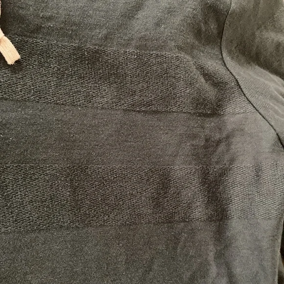 Theory sz XL cotton longsleeve tshirt hoodie 2 buttons LIKE NEW dark navy blue - Picture 12 of 12